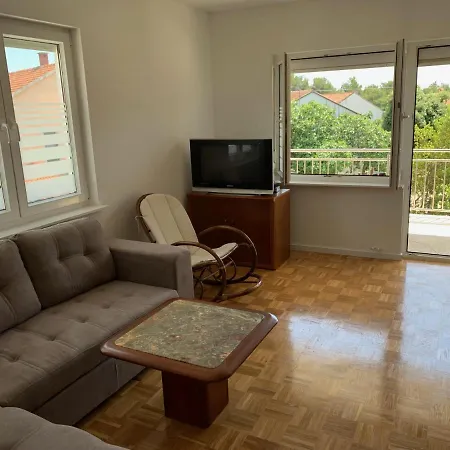 Apartment Janko Pakostane